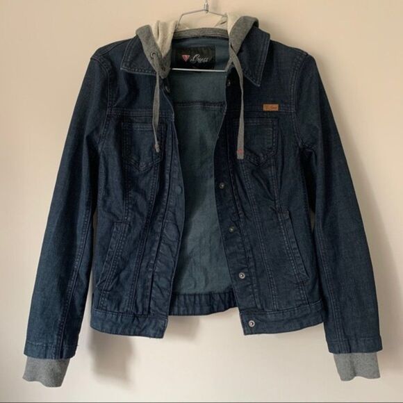 Guess Jean Jacket Size Small - Picture 1 of 7